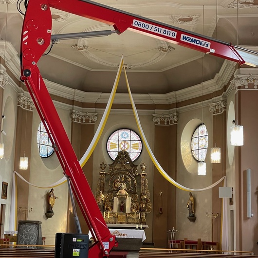 Reinigung in der Pfarrkirche St. Margareta Kahl
